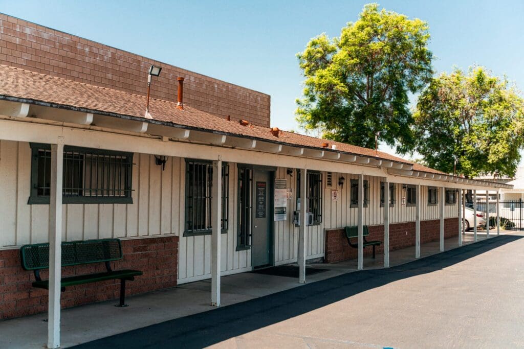 Neighborhood Healthcare - Lakeside